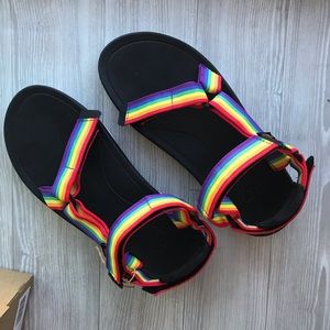 NWT Teva rainbow pride sandles
